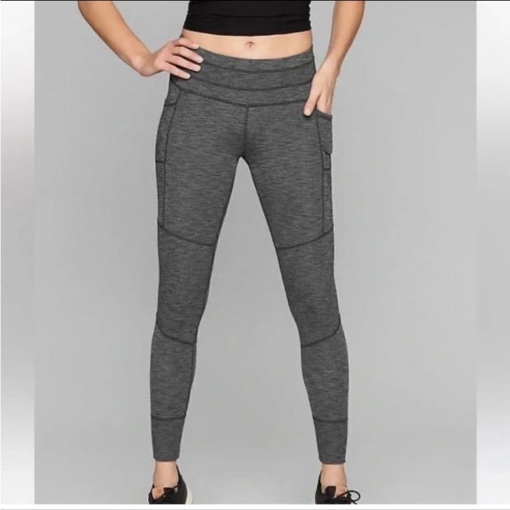 ATHLETA Excursion Tight Leggings in Gray